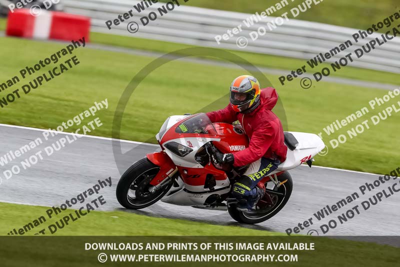 anglesey;brands hatch;cadwell park;croft;donington park;enduro digital images;event digital images;eventdigitalimages;mallory;no limits;oulton park;peter wileman photography;racing digital images;silverstone;snetterton;trackday digital images;trackday photos;vmcc banbury run;welsh 2 day enduro
